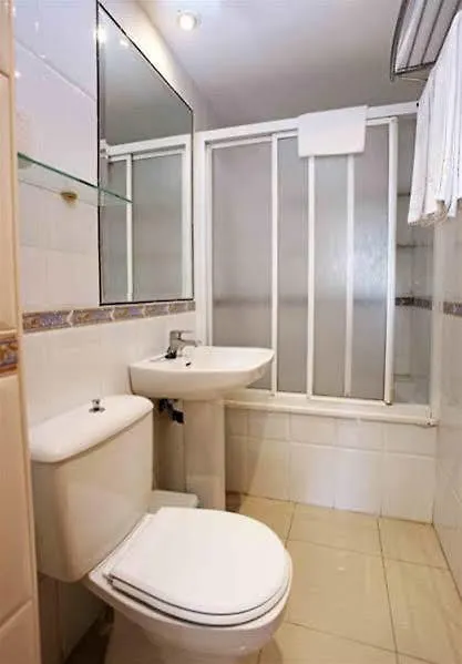 Apartamentos La Proa Torremolinos España